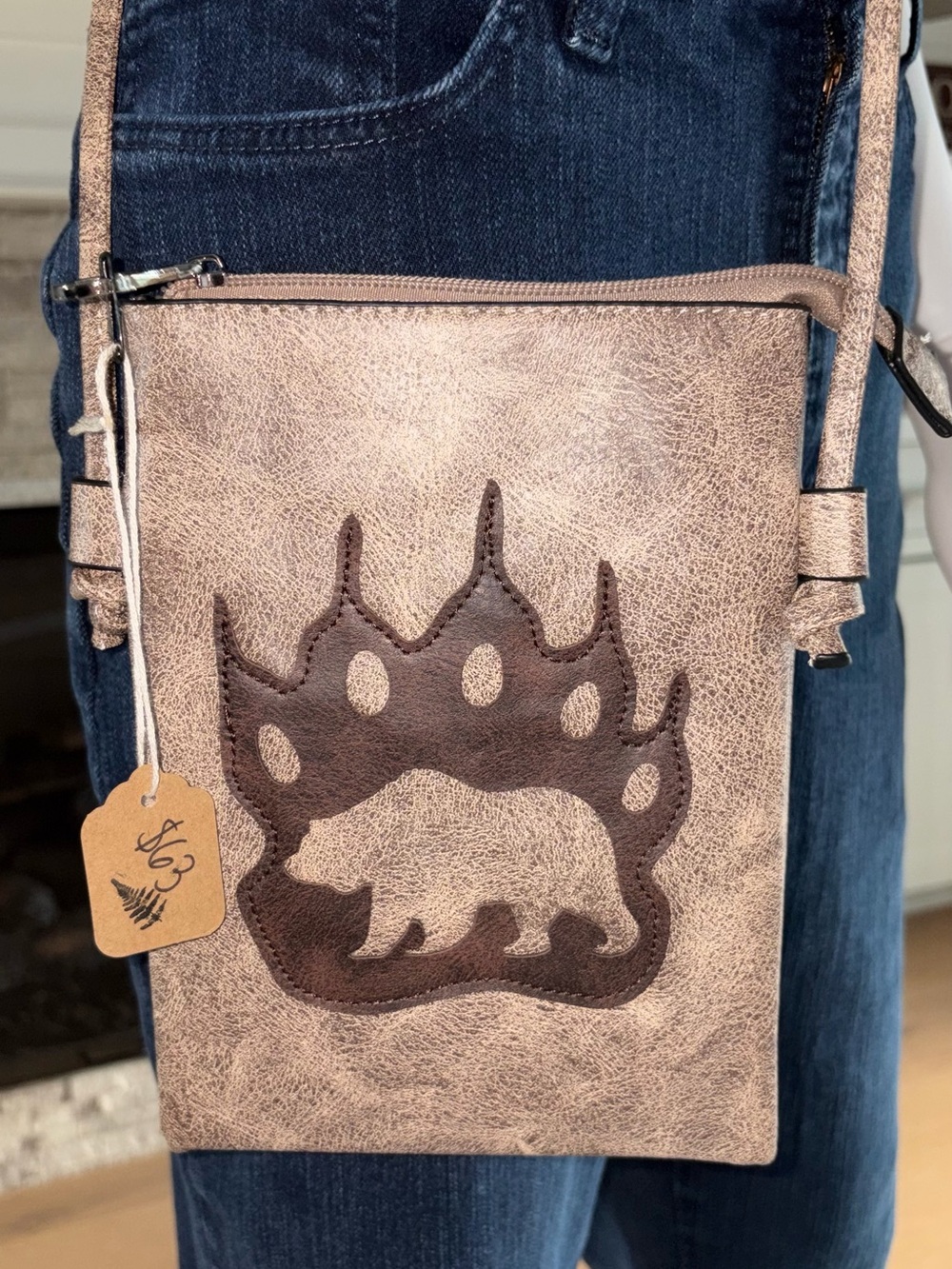 Bear Paw Crossbody Purse 🐻🐾